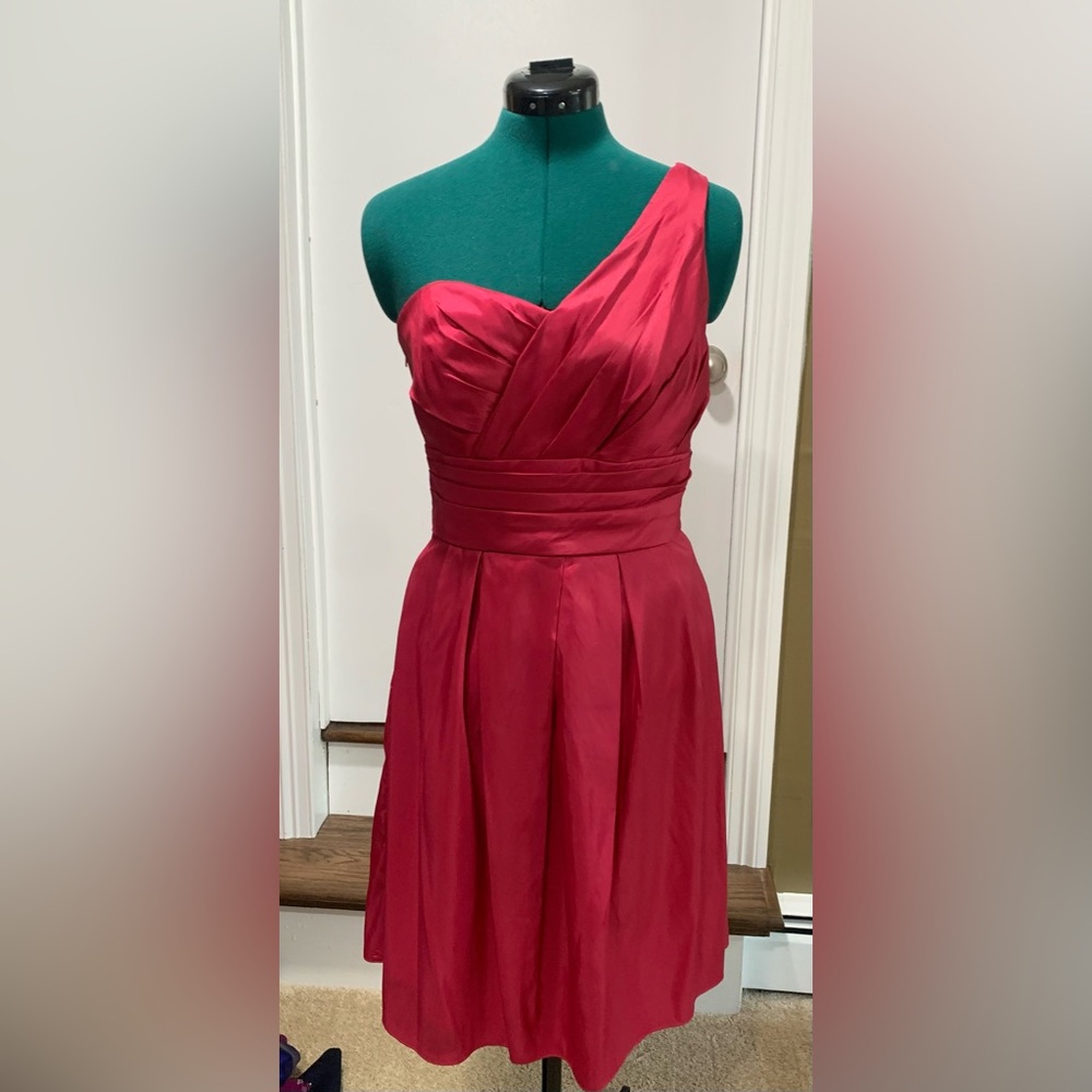 One shoulder dress. Pink, Size 8